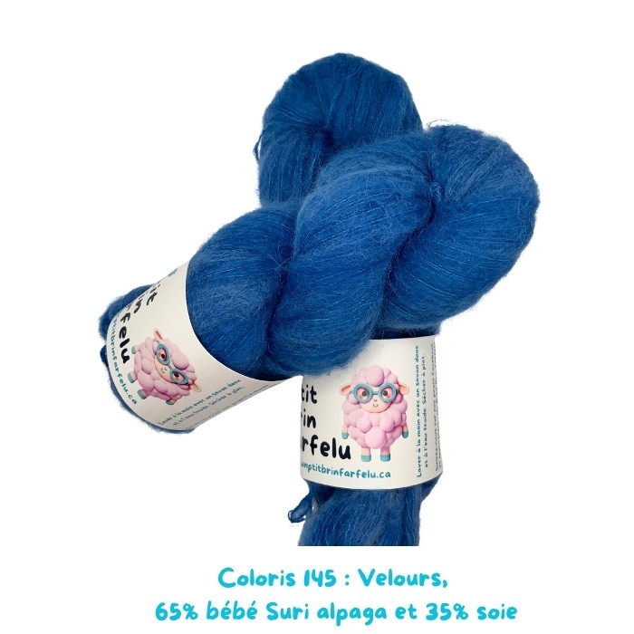Velours: Coloris 145, Jessyka fait de l'équitation.